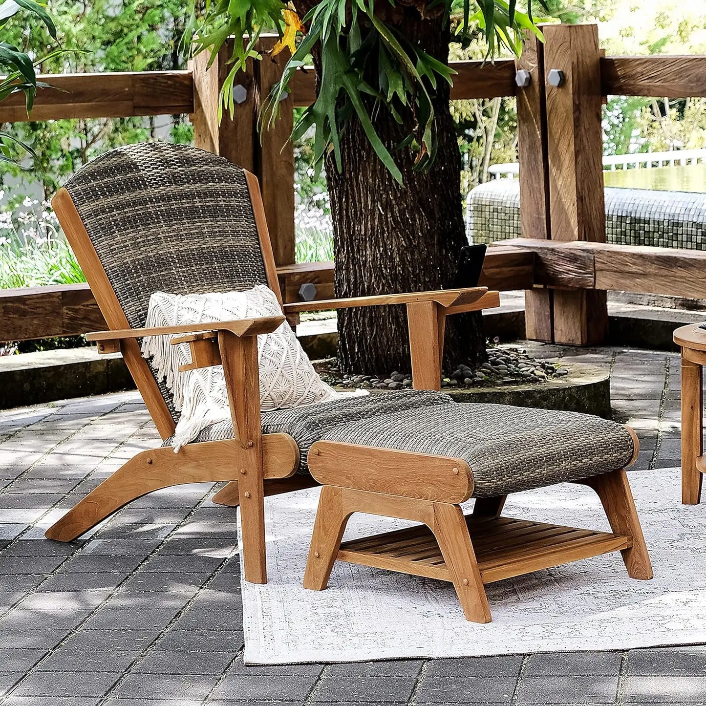 Cambridge Casual Auburn Padded Upholstered Outdoor  Chair