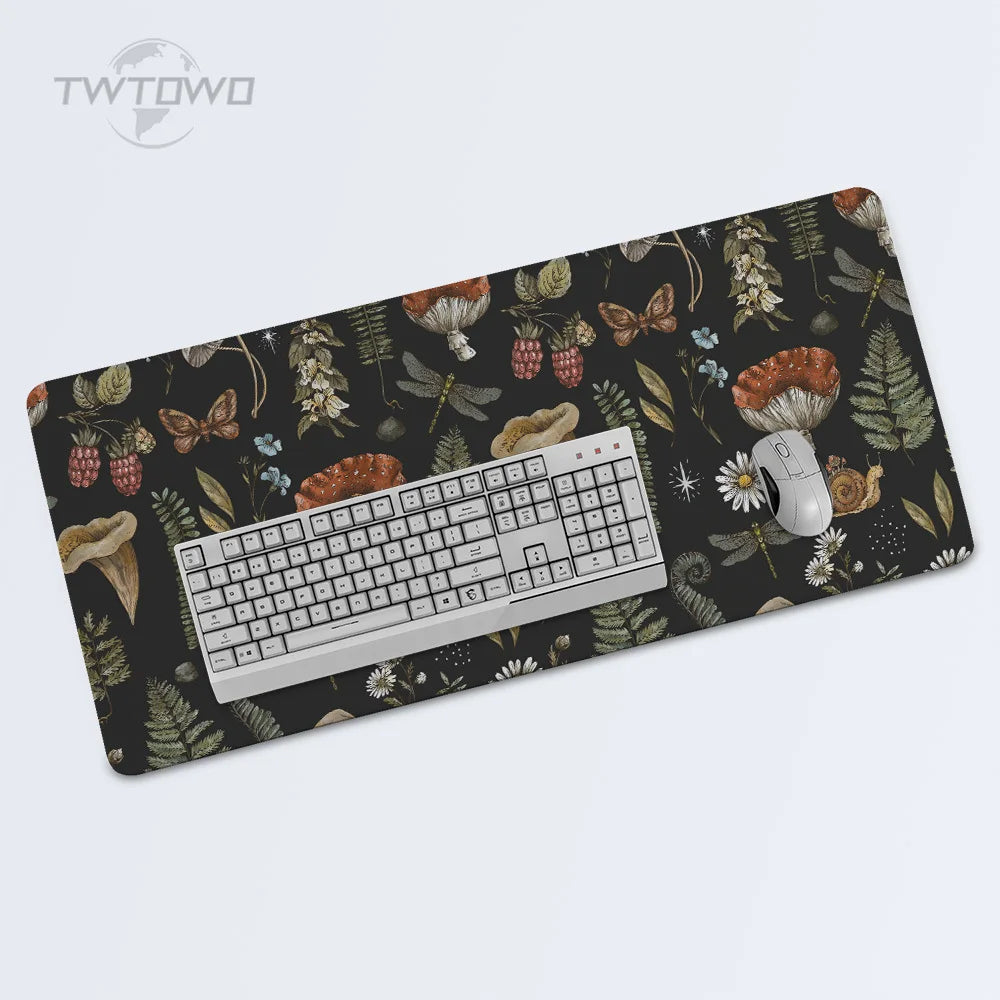 Oversized Mouse Pad - Transform Your Desk with Nature's Charm