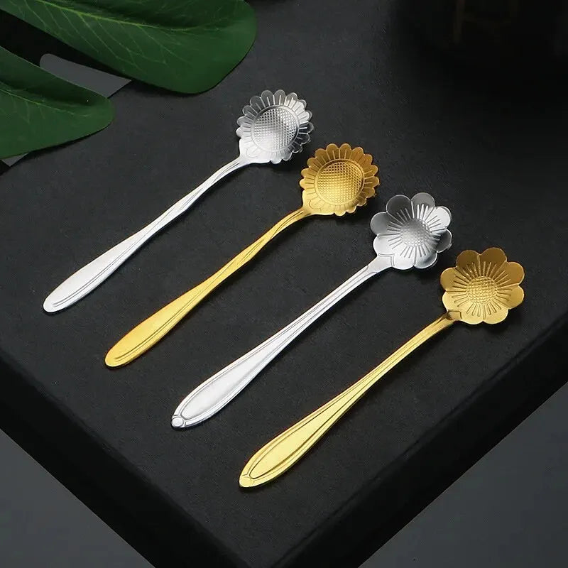 Gold Flower & Heart Spoon Set